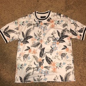Men’s pacsun t-shirt